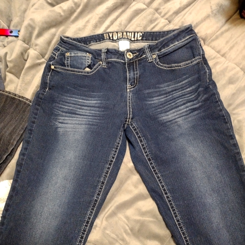 Hydraulic jeans